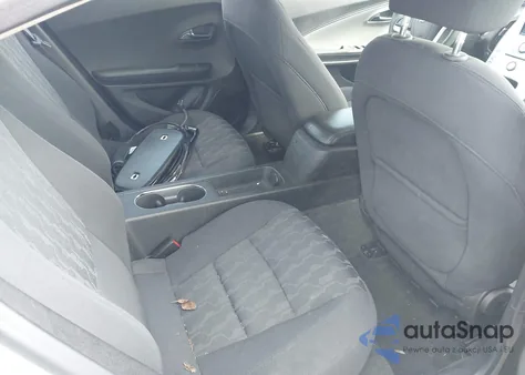 2012 Chevrolet Volt z USA, uszkodzony, nr VIN 1G1RA6E42CU124134